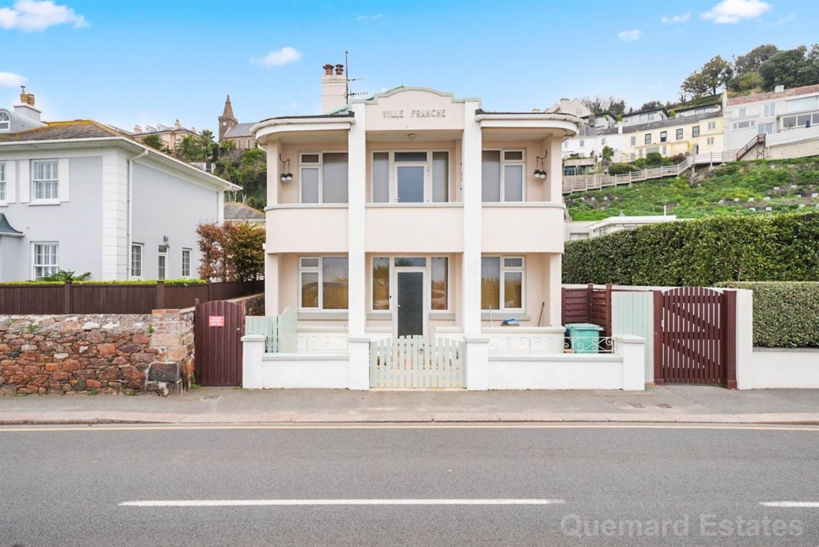 Gorey Coast Road, St Martin, JE3