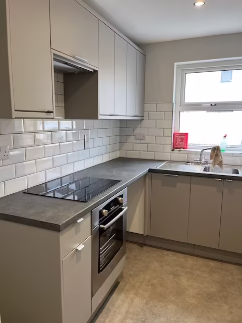 St Helier One Bed Maisonette With Storage