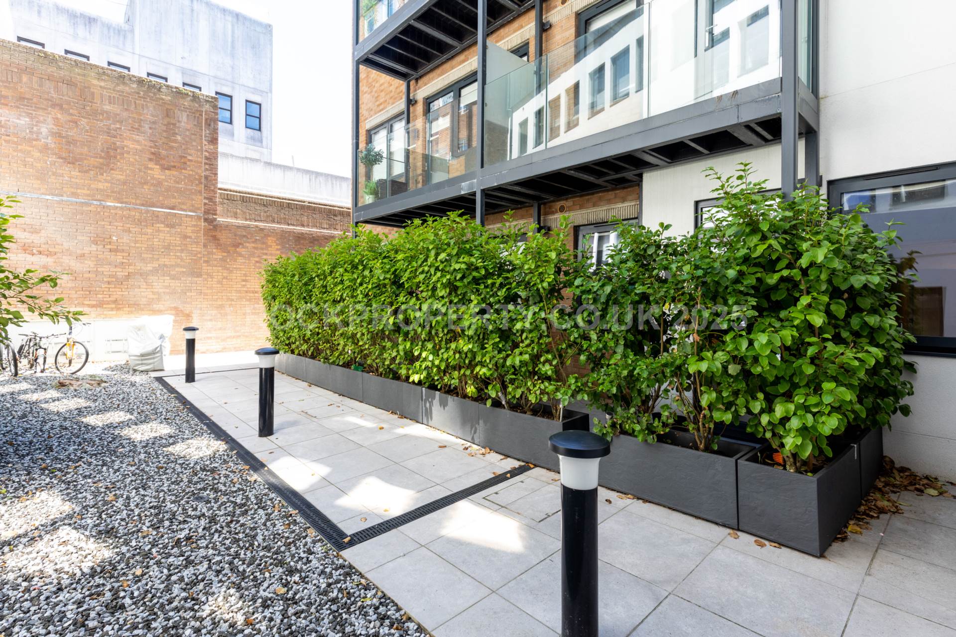 Immaculate 1 Bed Garden Flat, The Soane, St Helier