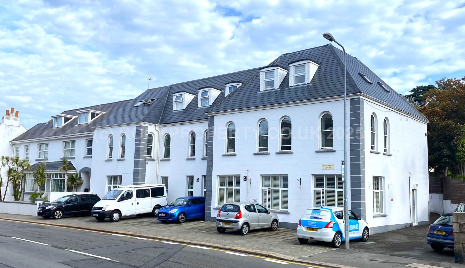 2 Double Beds / Dual Aspect / Parking, Leighton Court, St Aubin's Inner Rd