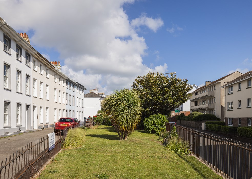 Flat 1, 5 Royal Crescent