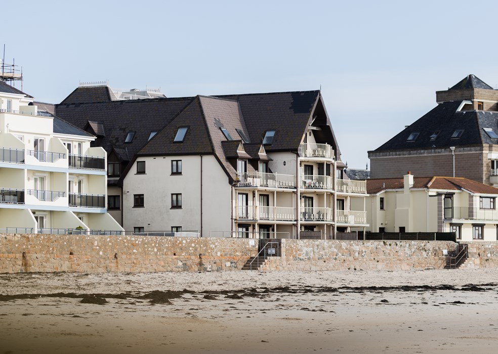 Flat 11, La Mondine