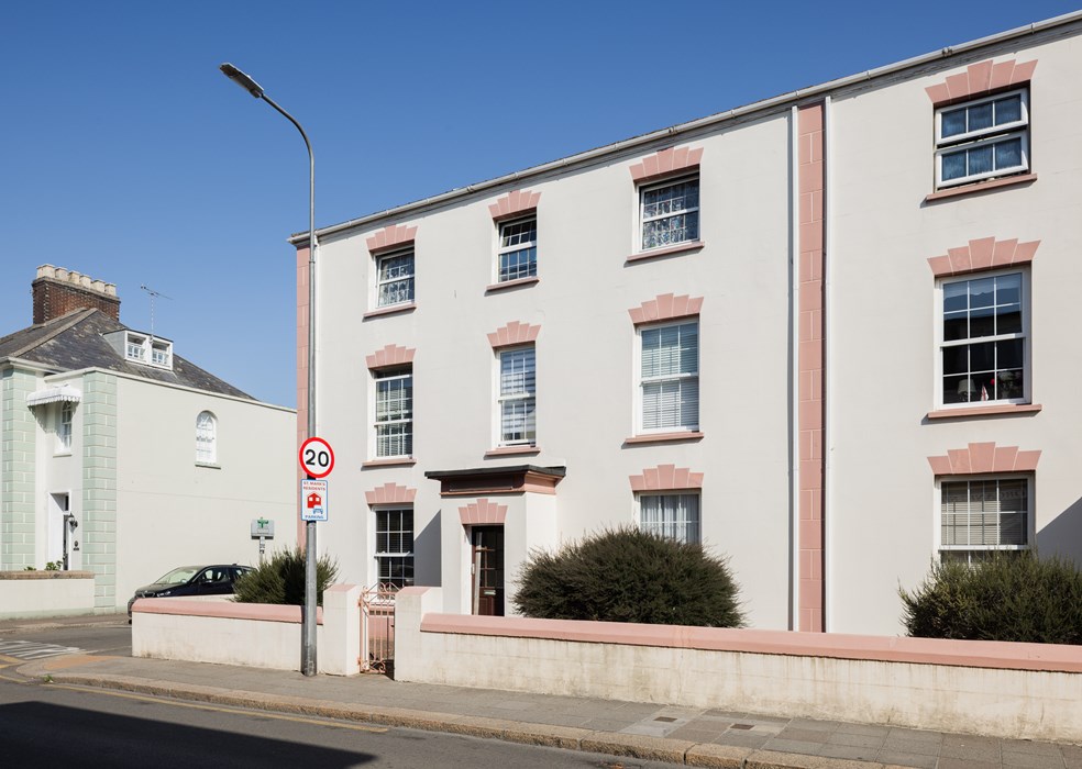 Apartment 11, Rockstone Terrace