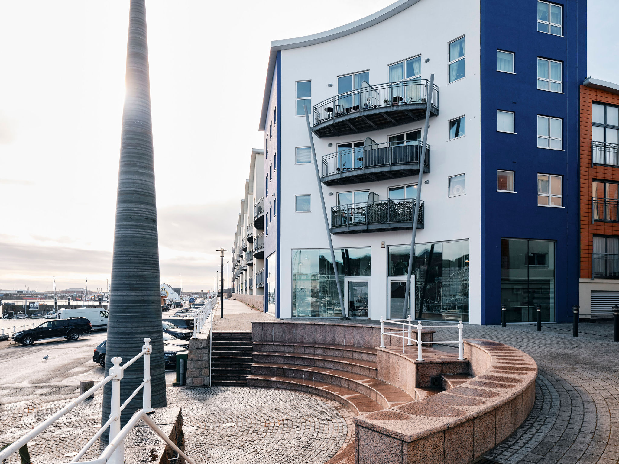 Jubilee Promenade - Offices