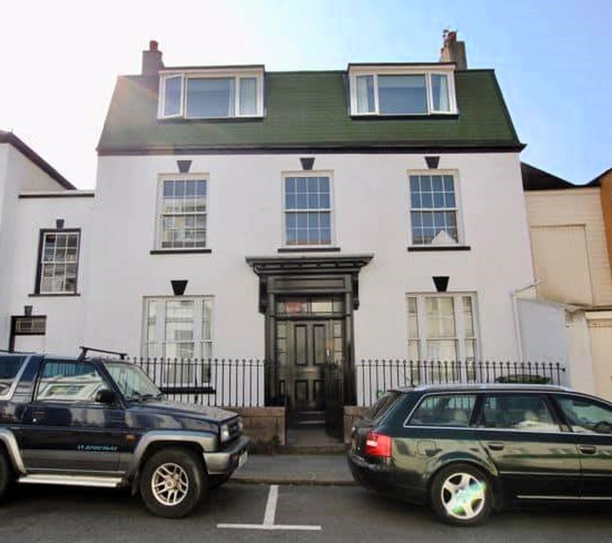 6 Victoria Street, St Helier