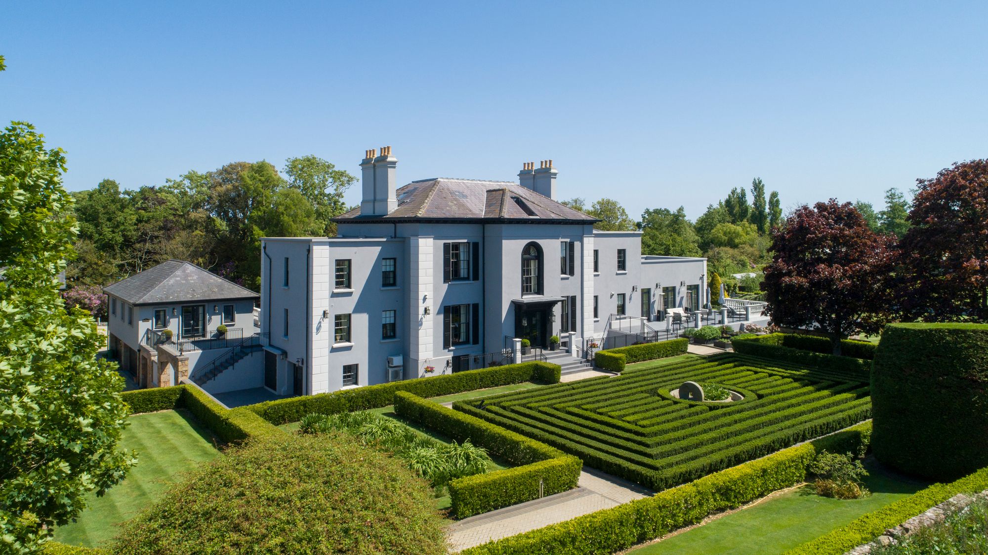 Sunningdale Manor, St Saviour