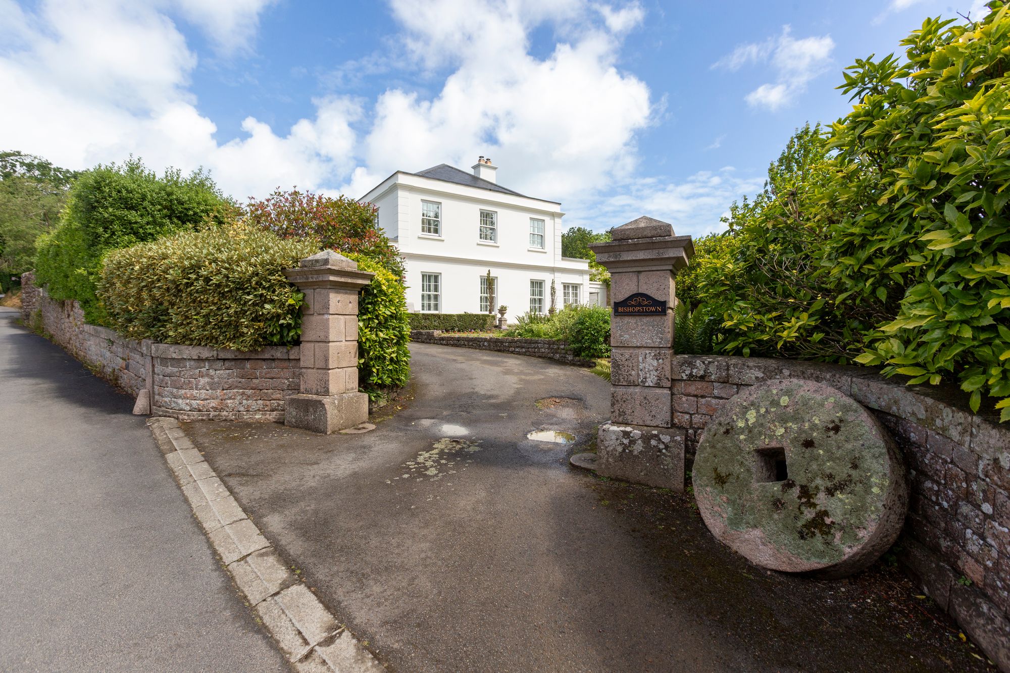 Bishopstown, Trinity