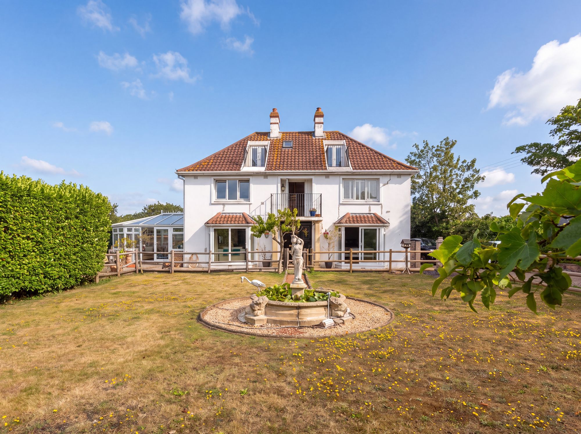 Villa De L'Aube, St Peter