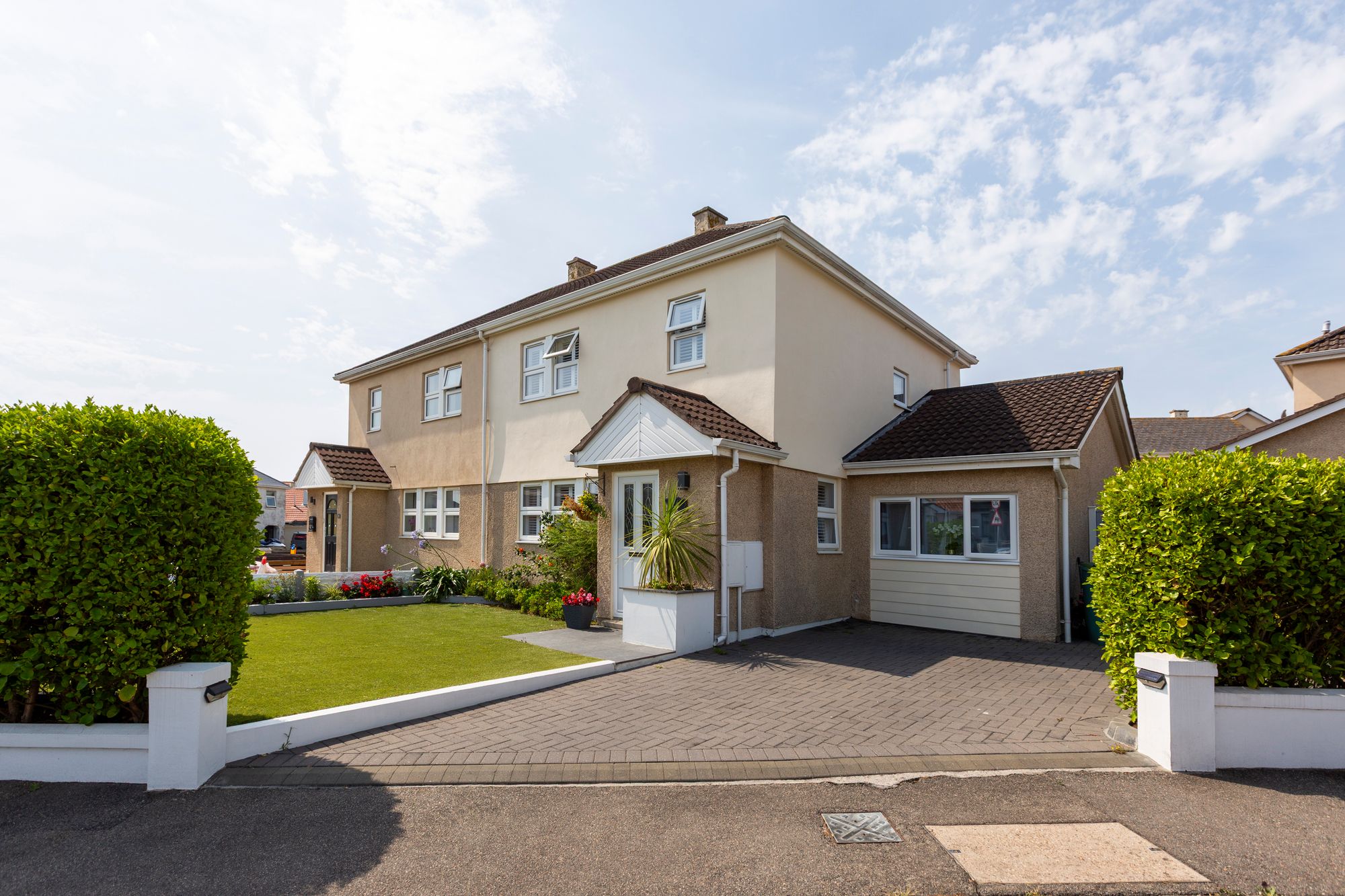 26 Grasett Park, St Saviour