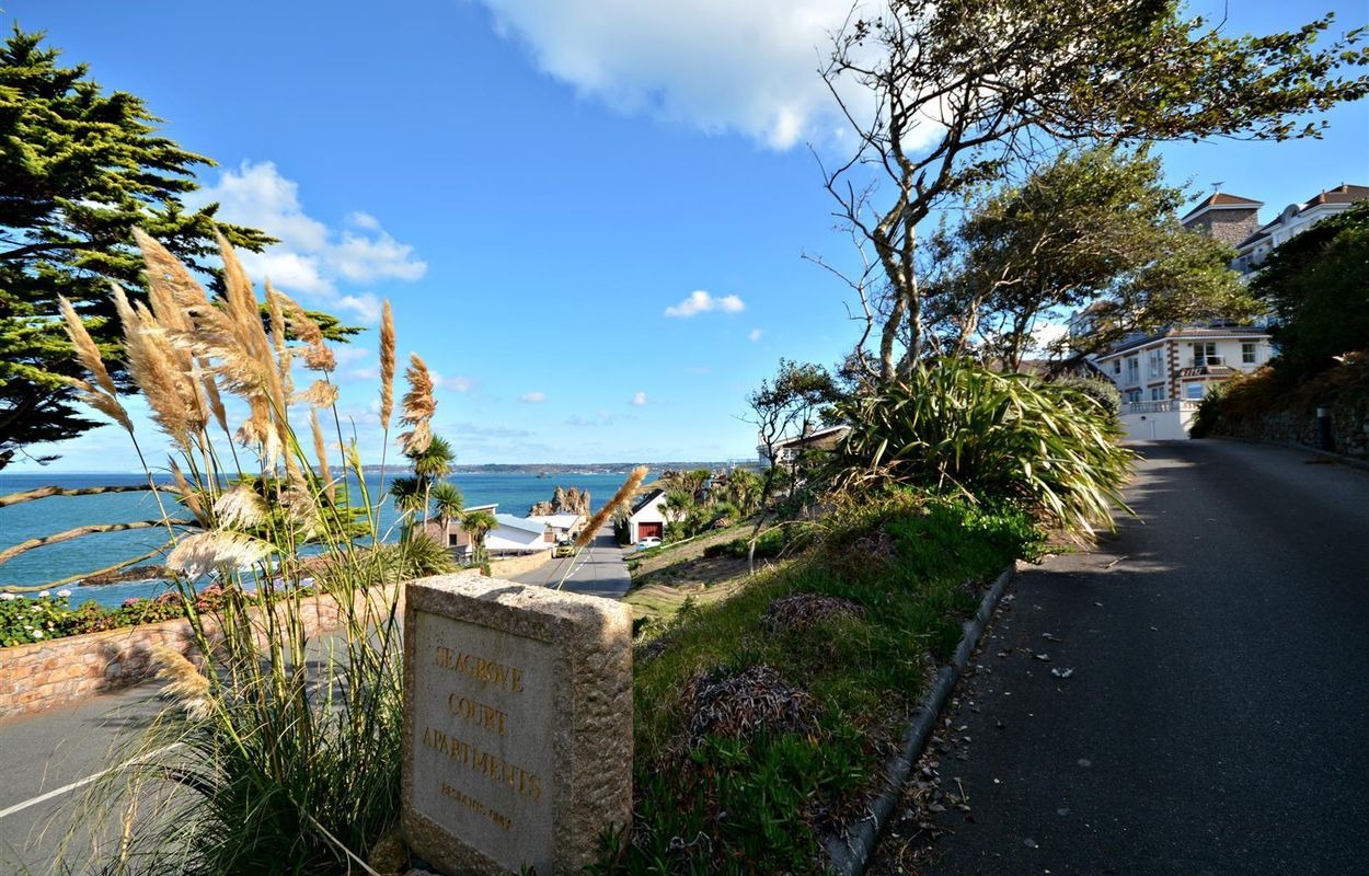 Seagrove Court