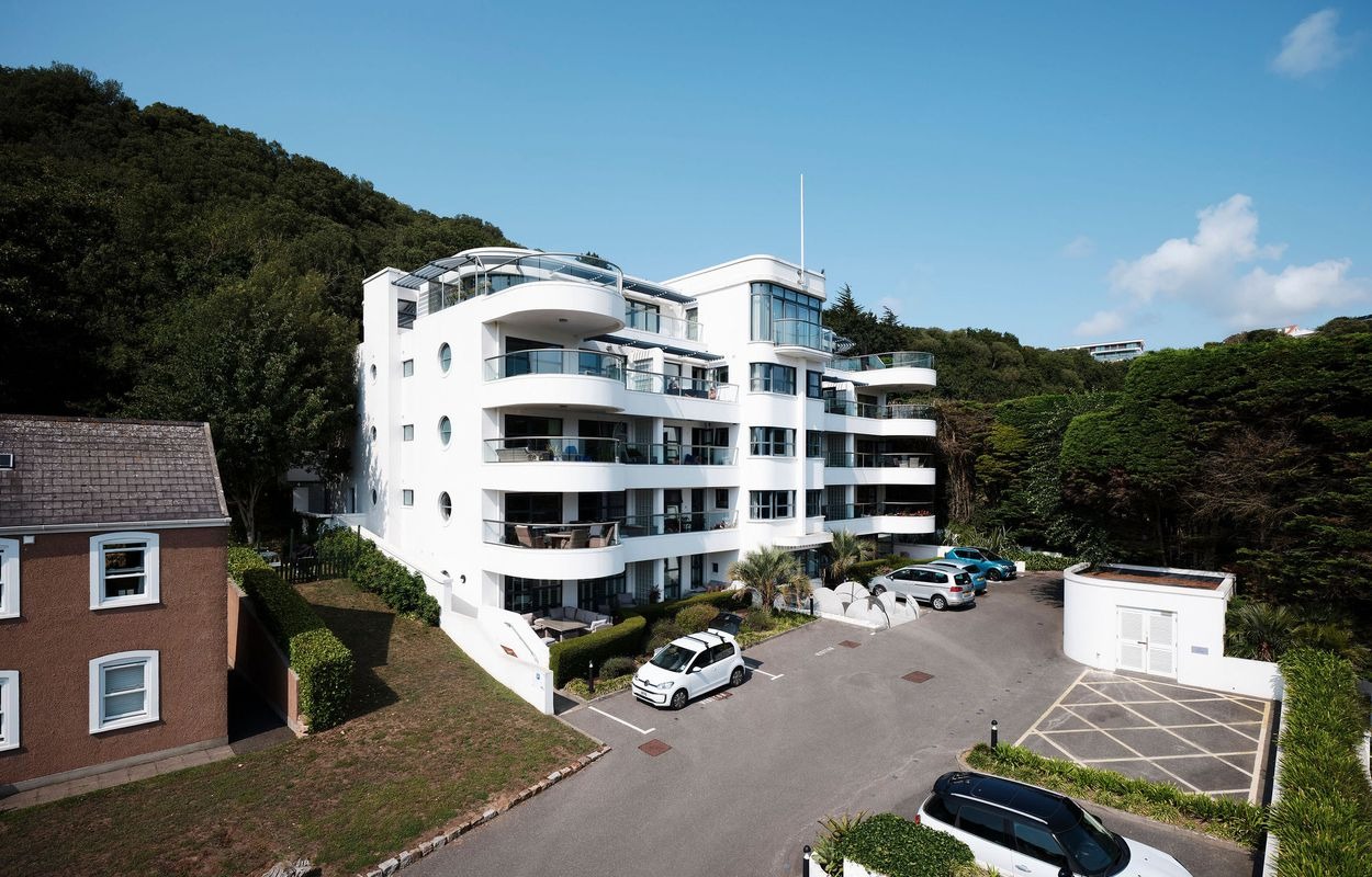 9 Chateau Valeuse