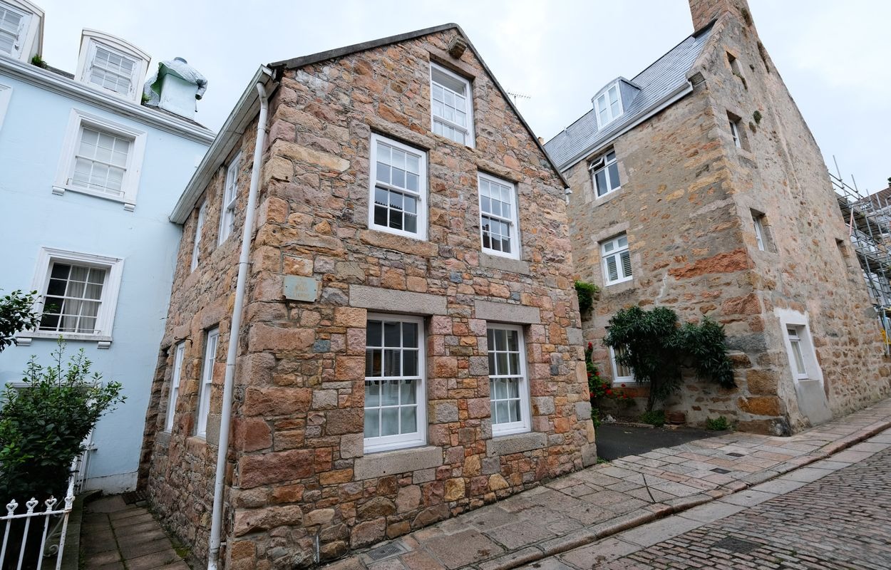 The Olde House