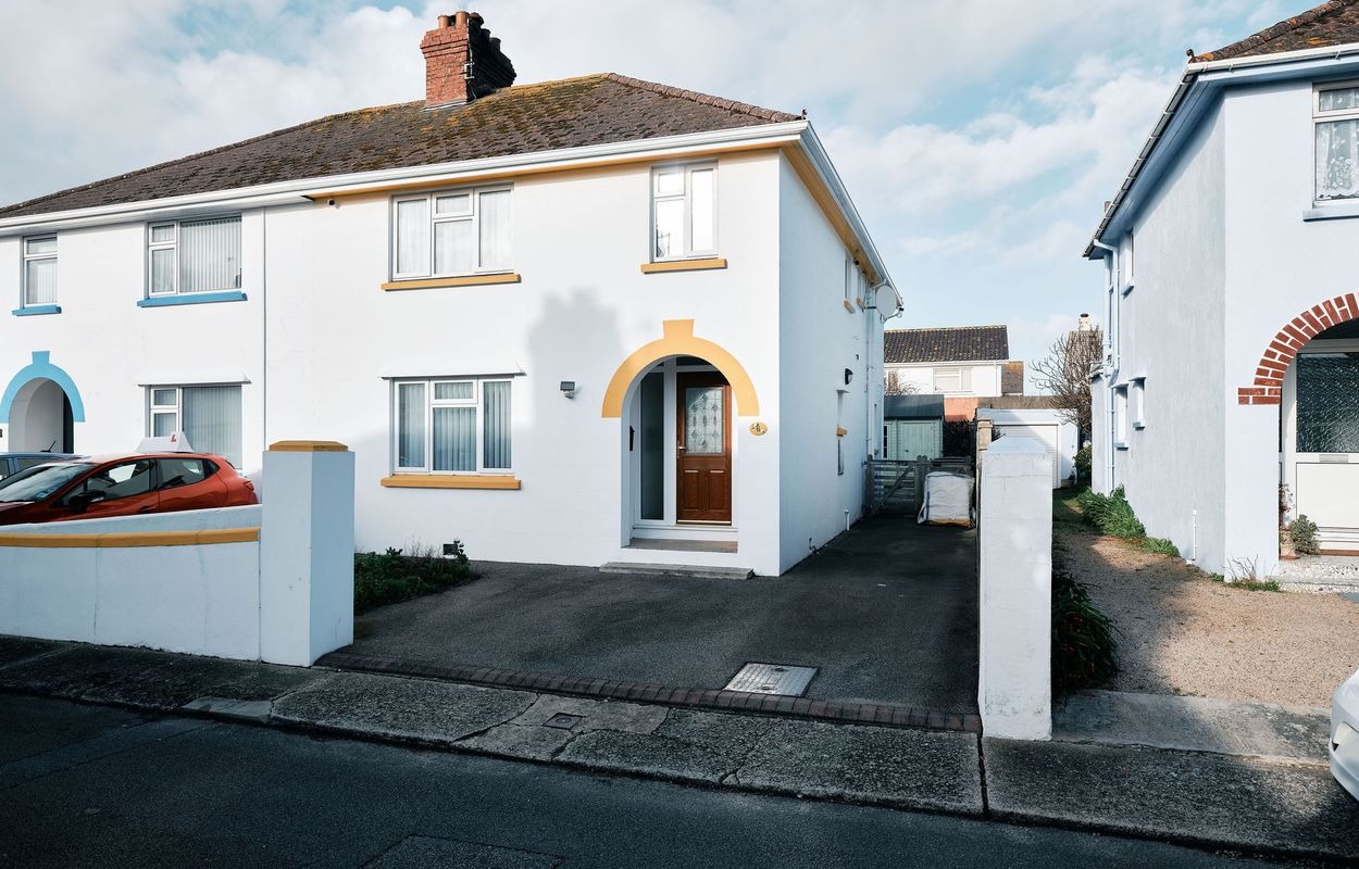 Blenheim Avenue