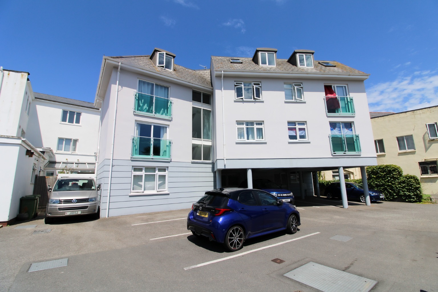 10 Vienna Apts