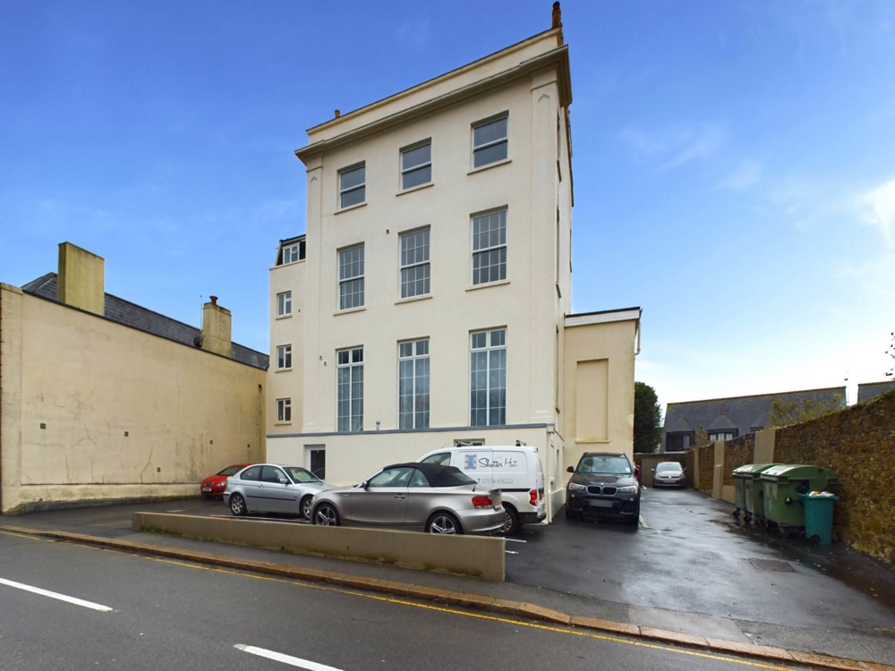 St. Saviours Hill, St. Saviour