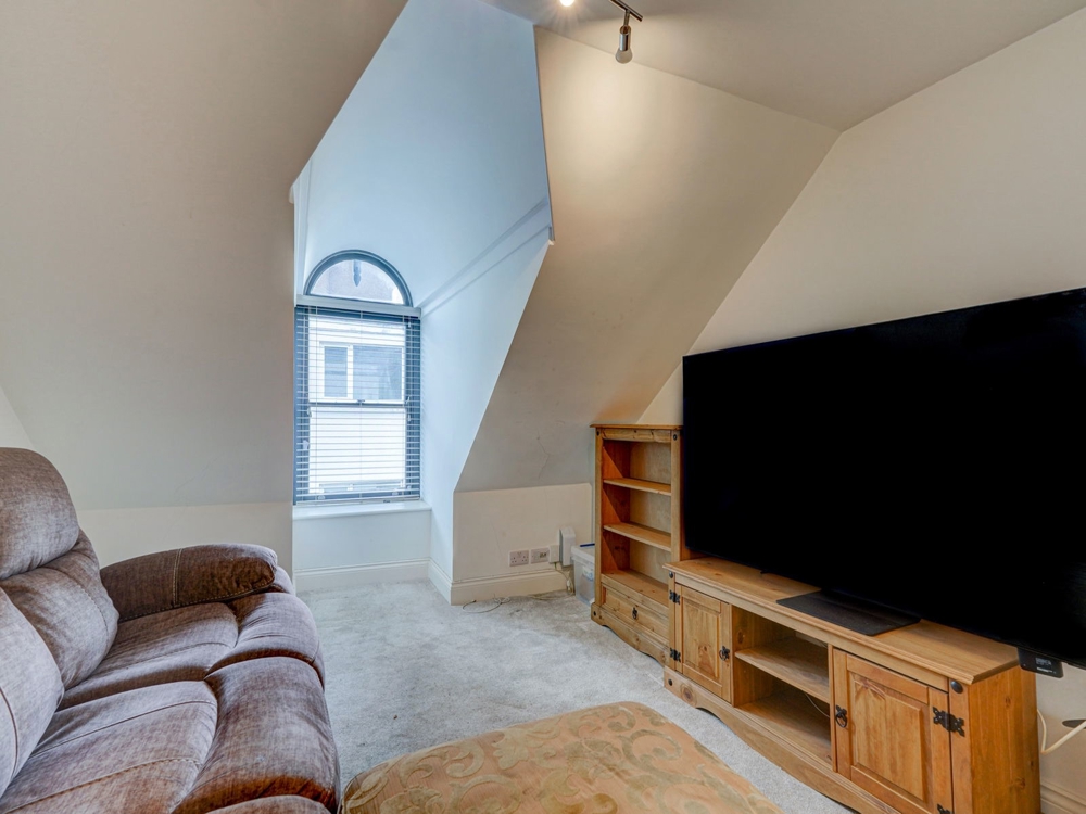 Flat 3, 5 Kensington Place Jersey JE2 3PA, St. Helier