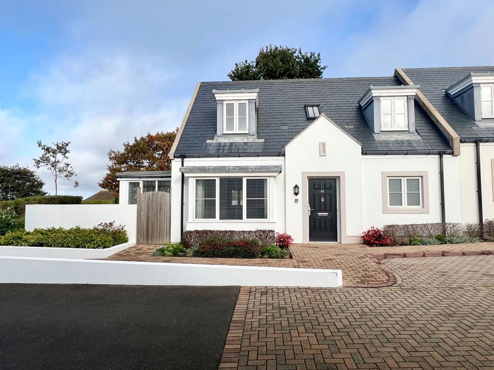 86, Langtry Gardens St. Saviours Hill St. Saviour Jersey JE2 7AQ, St. Saviour
