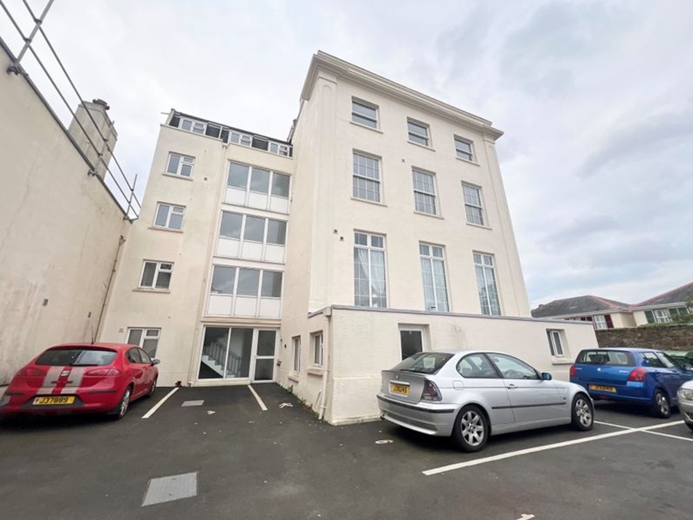Flat 6 Ashley House, St Saviour, St. Saviour