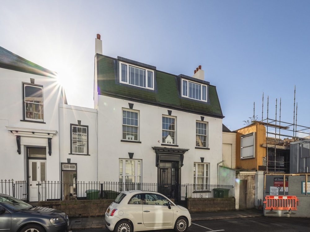 6 Victoria Street, St. Helier