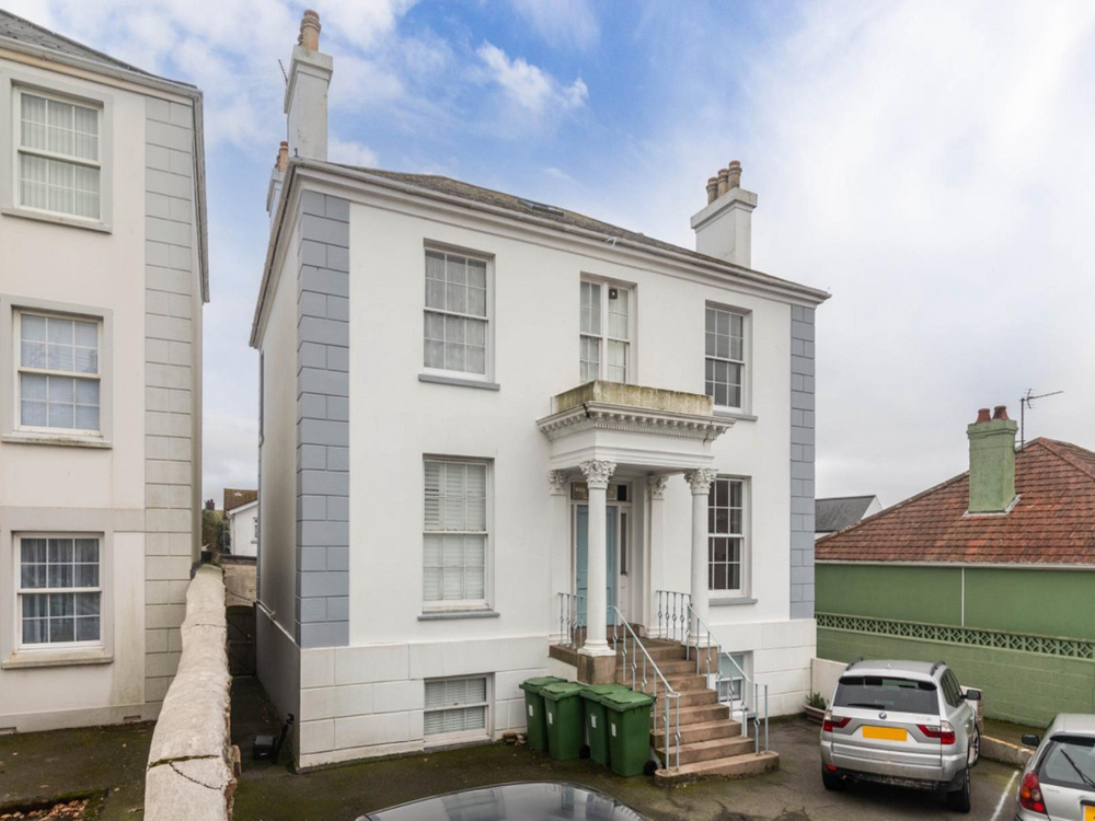 Bagatelle Road, St. Saviour