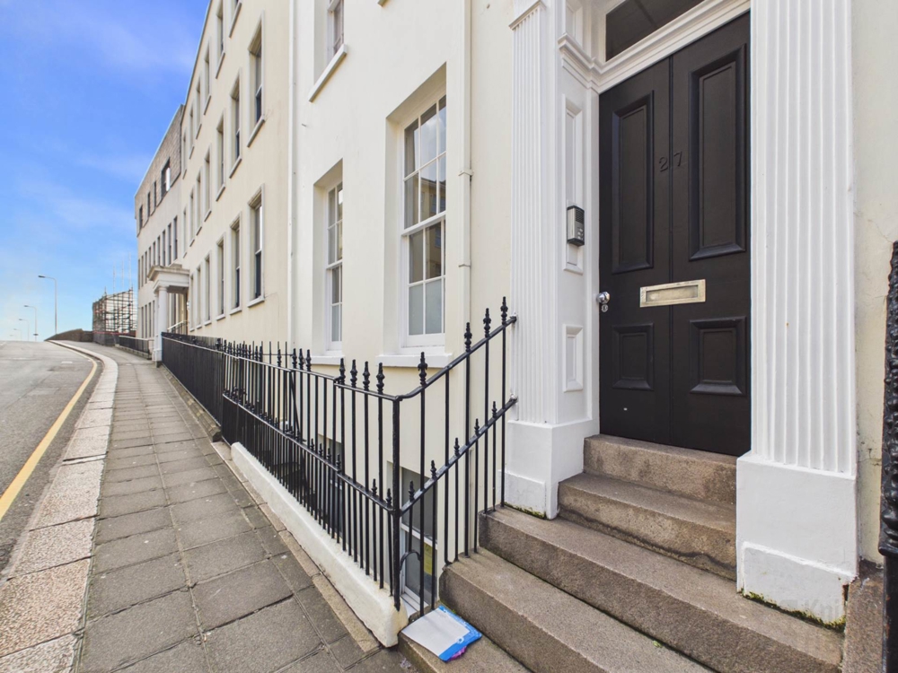 27 Pier Road, St. Helier