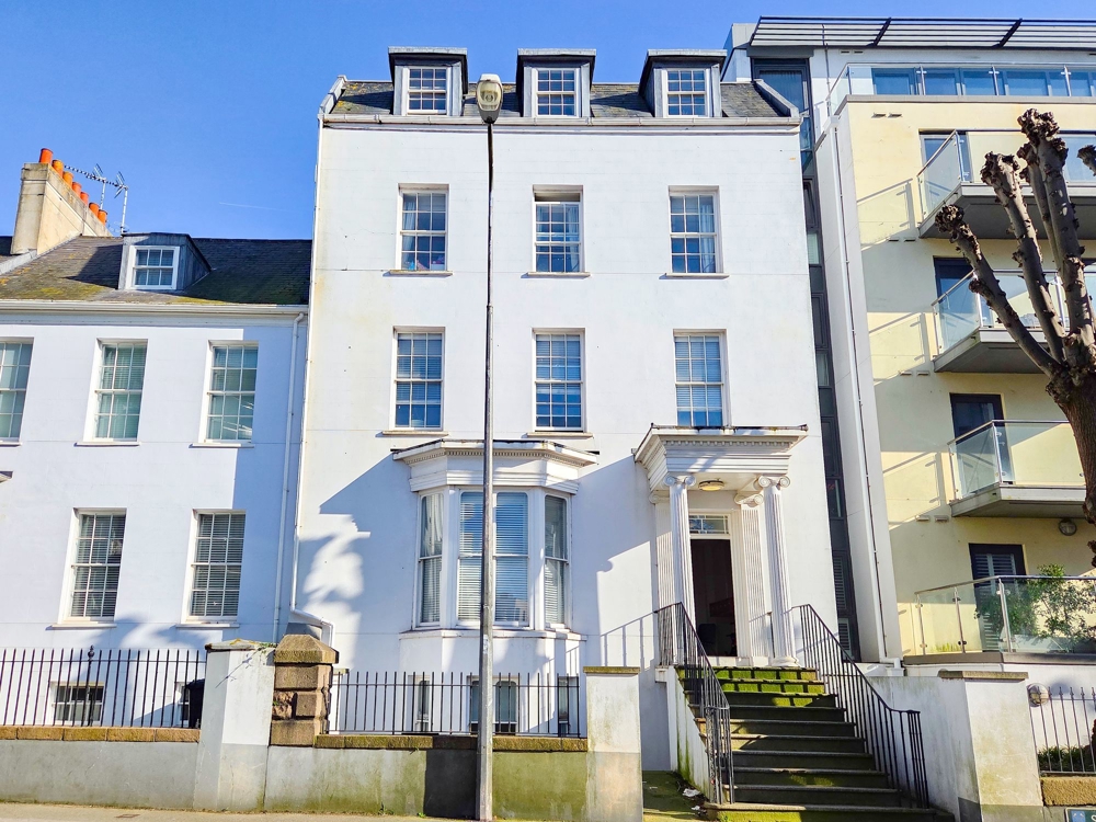 Apt 5 St Saviour's Place, St Helier, St. Helier