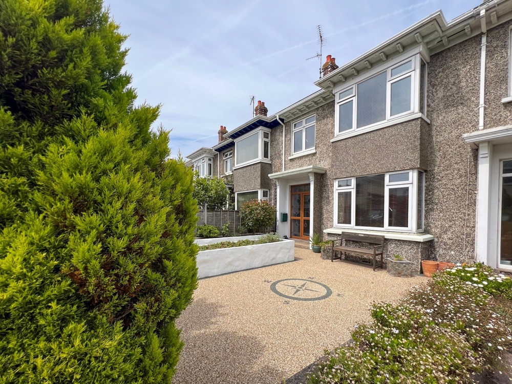 Evergreen, 6 Southlands, St Clement, St. Clement