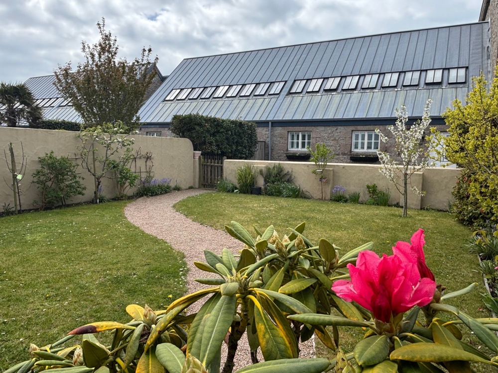 4 Vinchelez Farm, St. Ouen