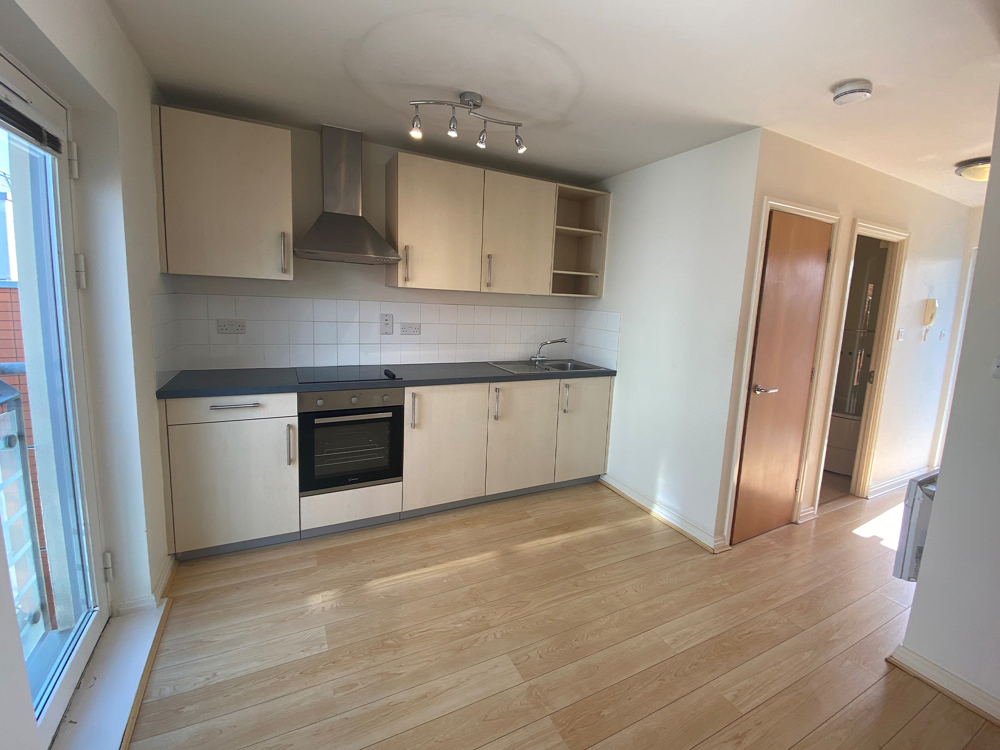 Spectrum – Apartment 204