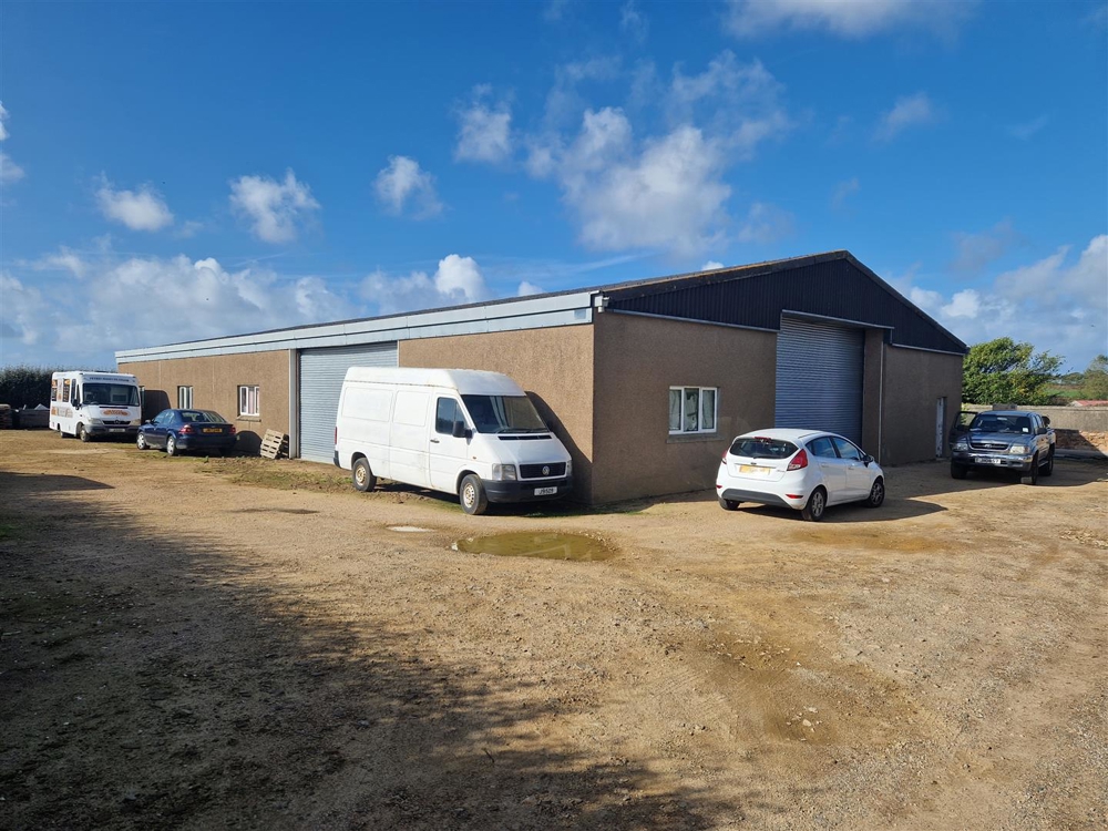 Le Vier Mont Agricultural warehouse, St. Ouen