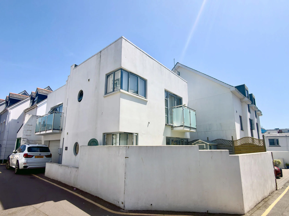 1 Sunshine Gardens, Marett Road, St. Helier, St. Helier