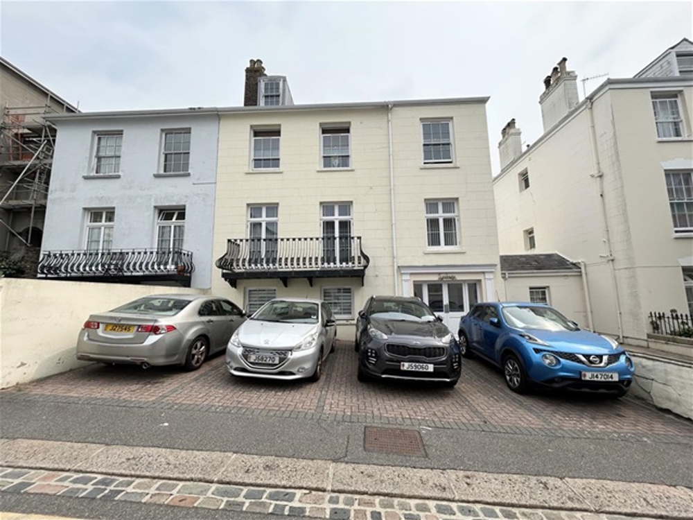 6 Raleigh Avenue, St. Helier