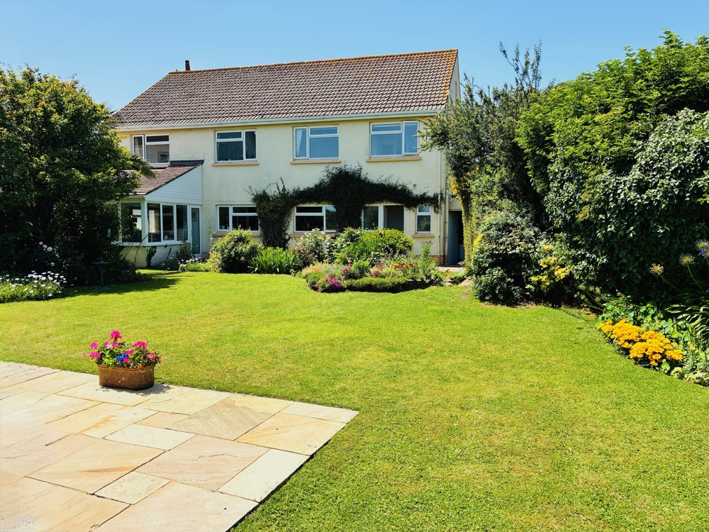 Highfield, La Route de la Trinité, St. Helier