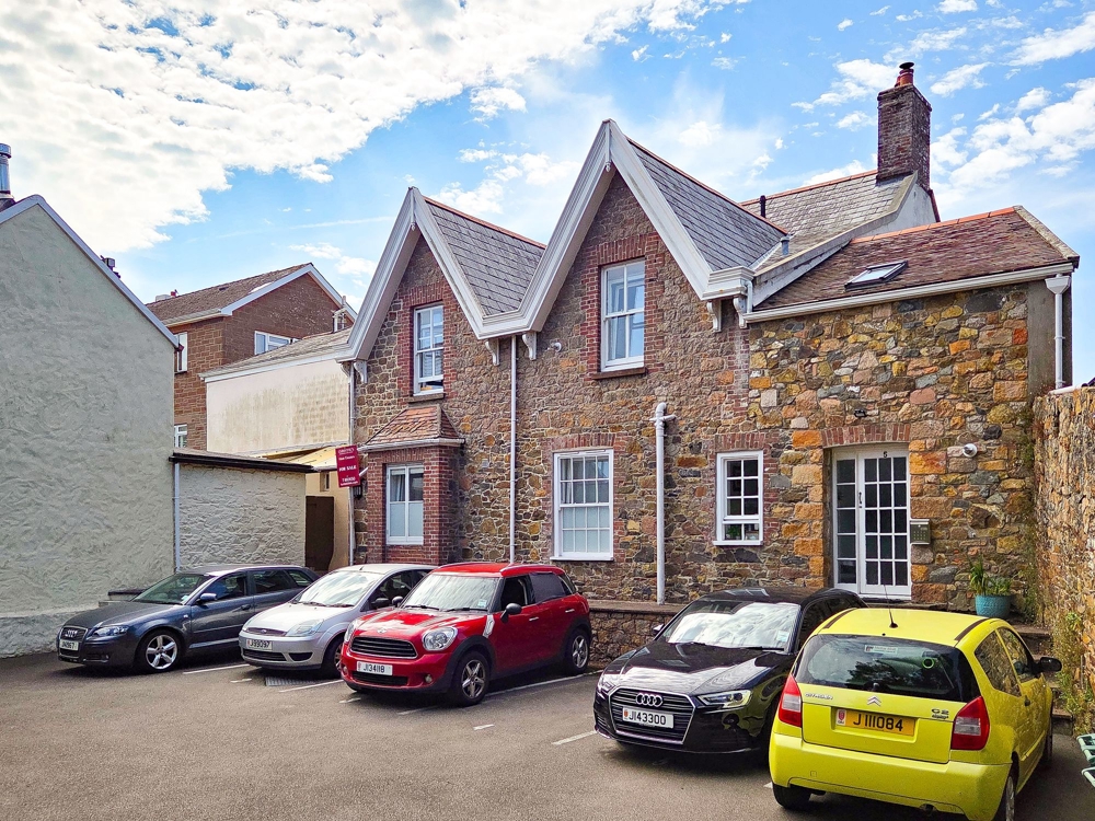 3 Bienvenue, St Saviour, St. Saviour