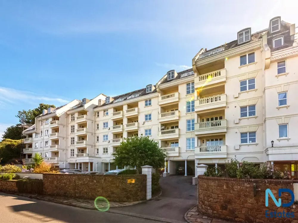Flat 2, Beech Court, Woodlands Apartments, La Rue Des Cotils, Grouville, JE3 9AY, Grouvill…