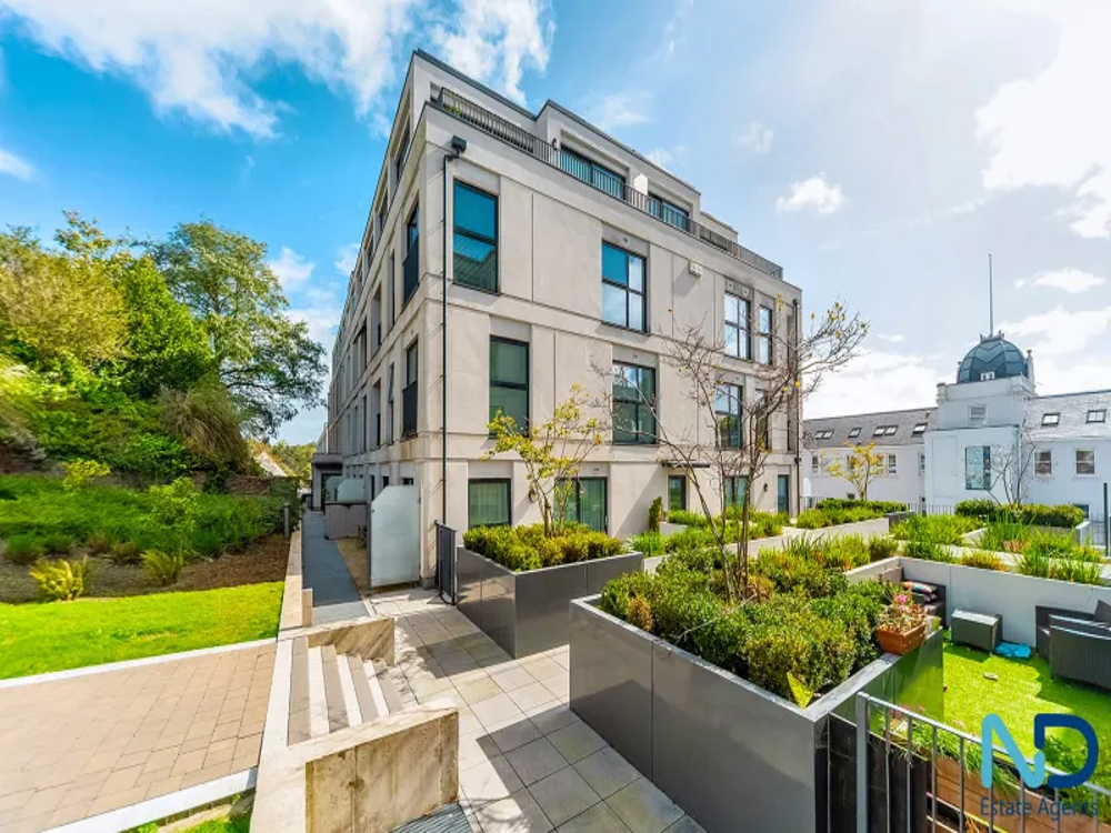 C310 Curie Fry House, La Pouquelaye, St Helier, JE2 3AU, St. Helier