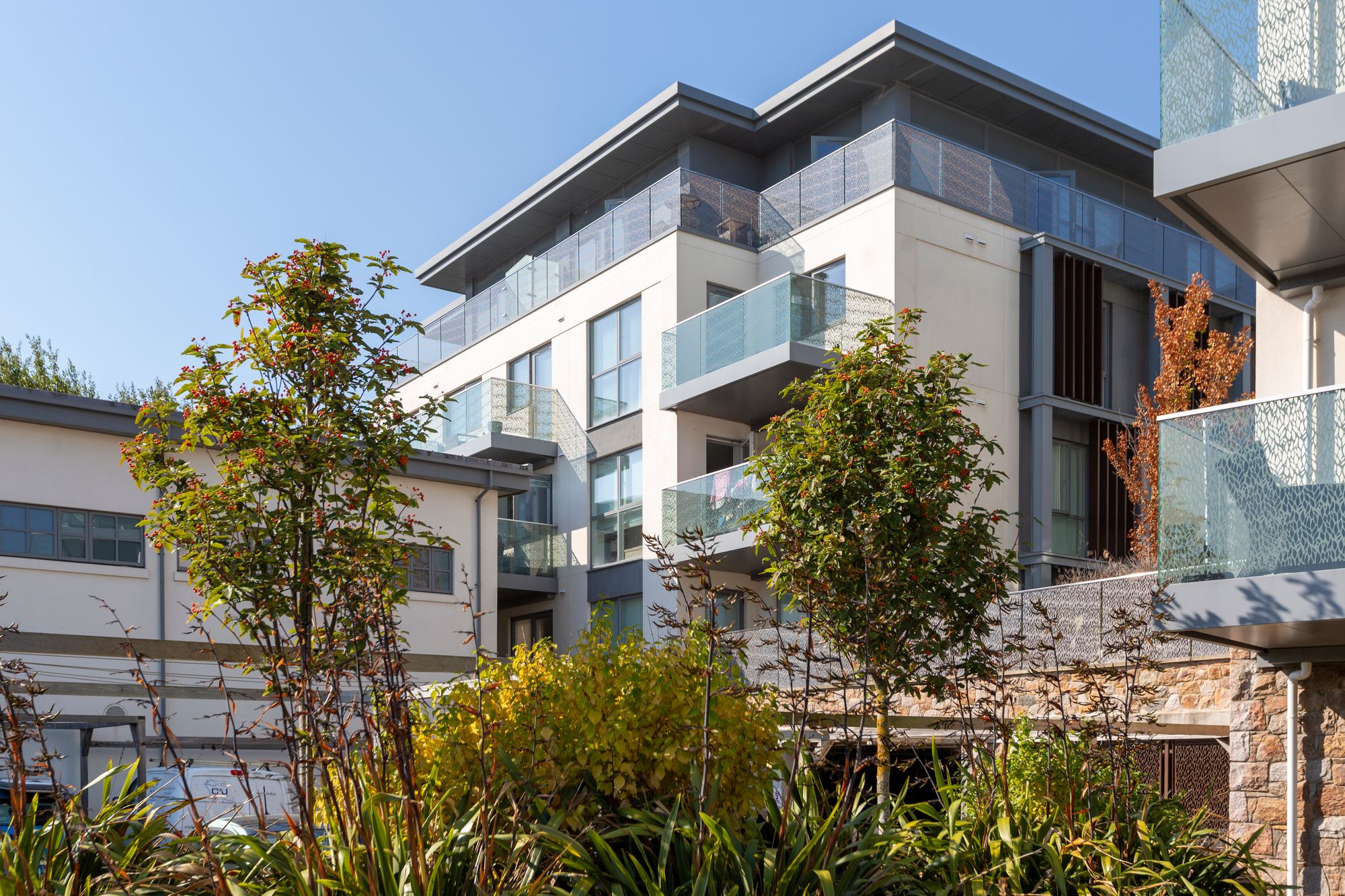 A21 Pavilion 1, St Peter