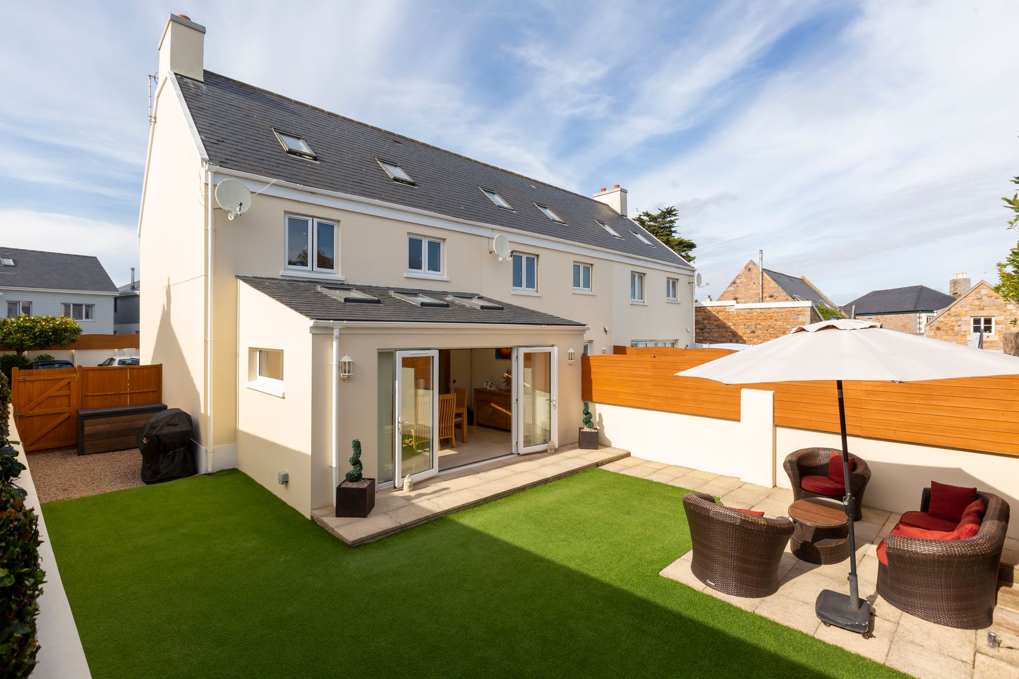 3 Nil Solitaire Villas, St Peter
