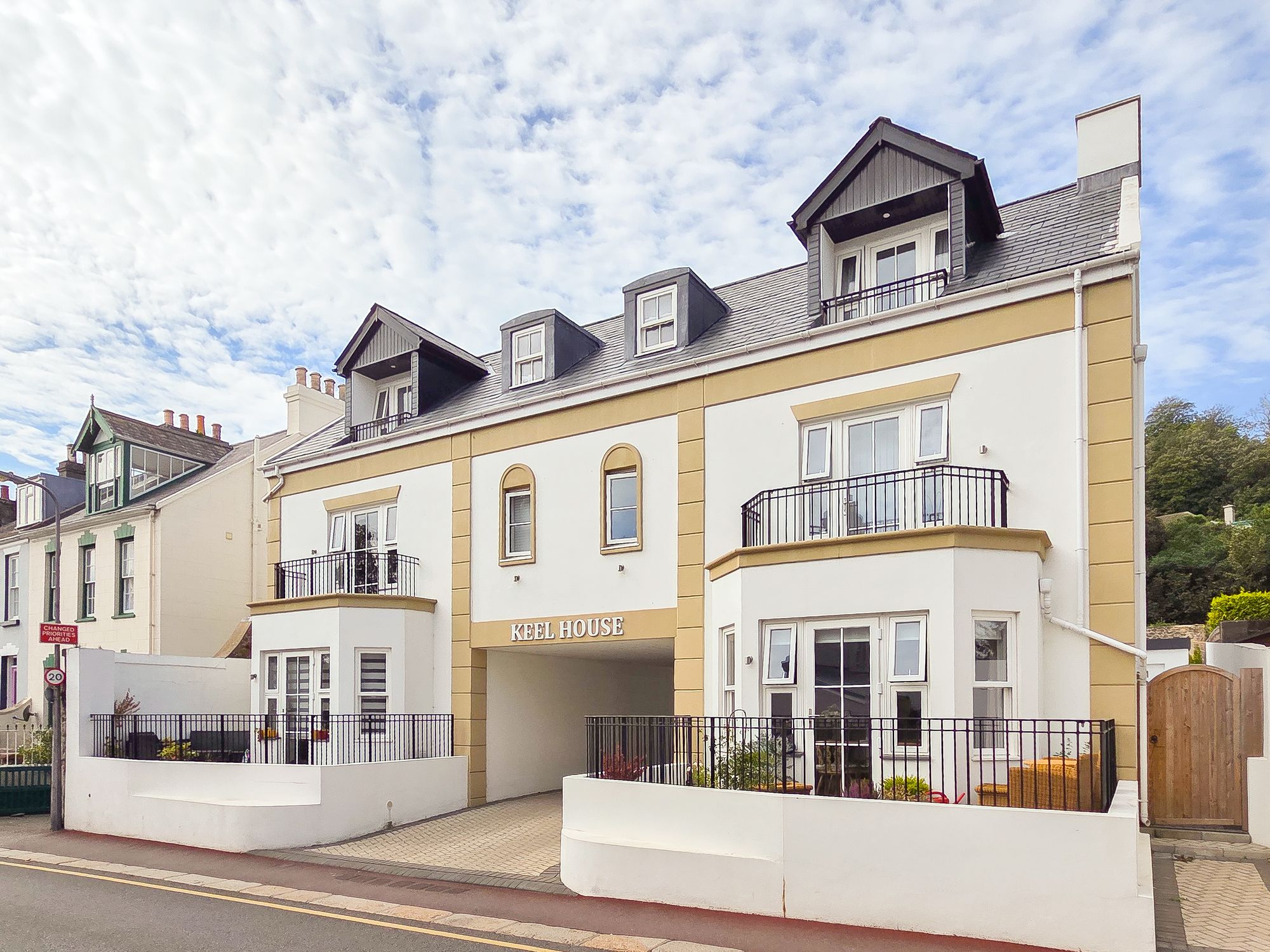 Apt Six Keel House, St Helier