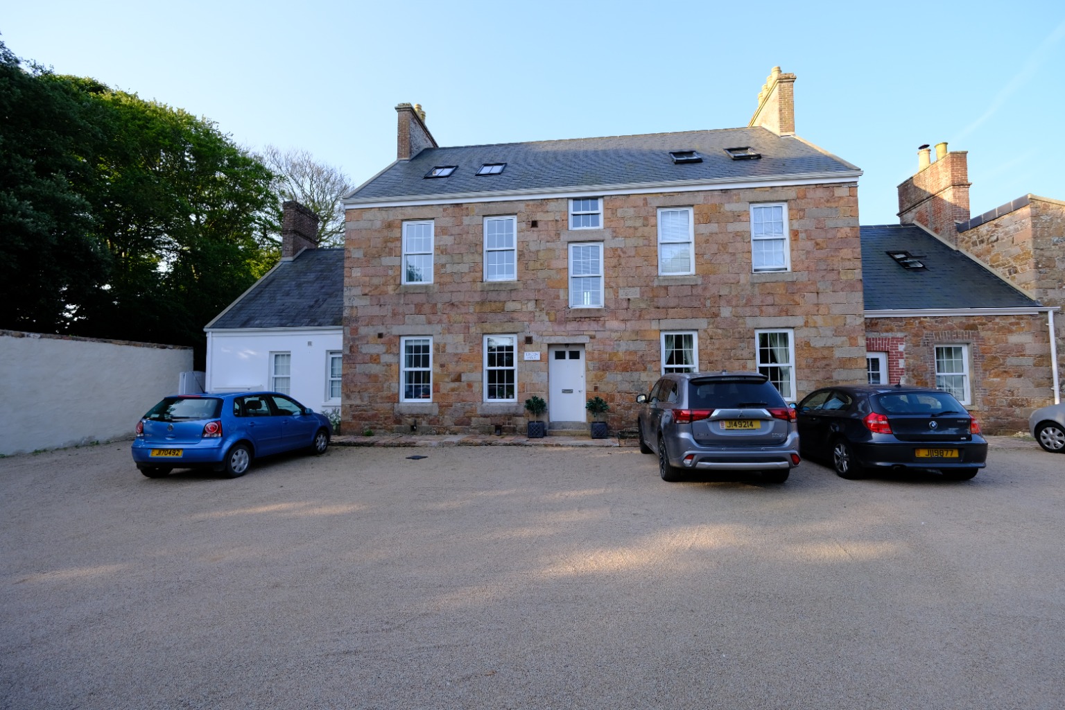 Linden Hall
