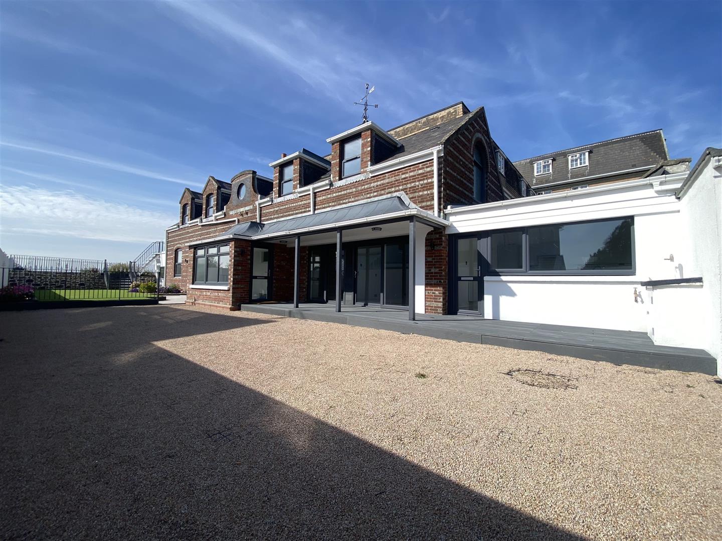 The Old Coach House, Le Mont Millais, St. Helier, JE2 4RA