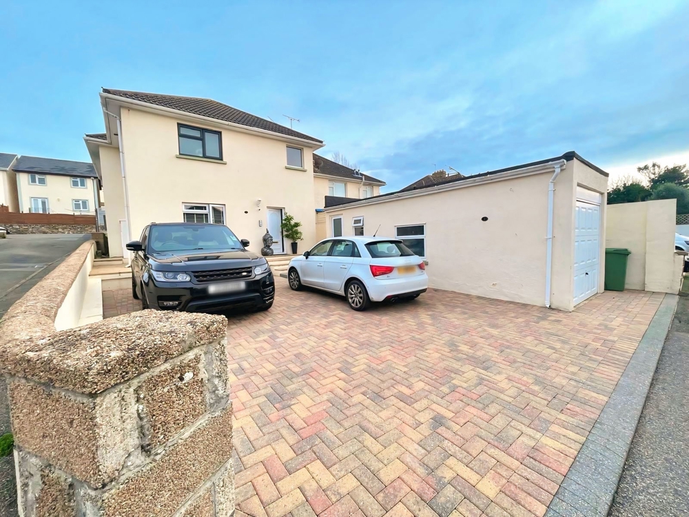 Bellozane Road 1 Hautbois Gardens St Helier JE2 3JJ, St. Helier