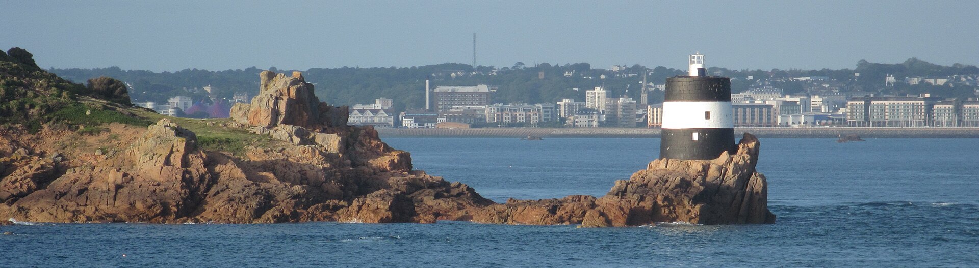 Tour de Vinde and Saint Helier, Jersey